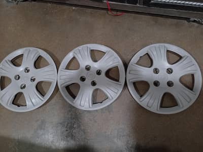 original wheels covers 14R karawan
