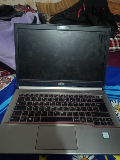 Fujitsu lifebook E746
