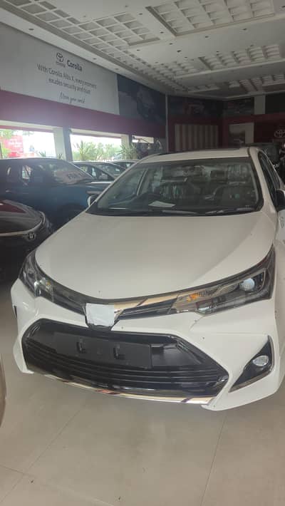 Grande 1.8 x cvt black interior 2025