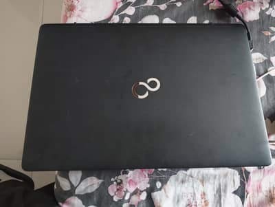 FUJITSU JAPANI LAPTOP  core i5 6 generation