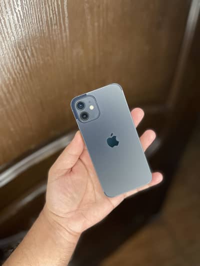 IPHONE 12 64GB NON PTA Brand new phone