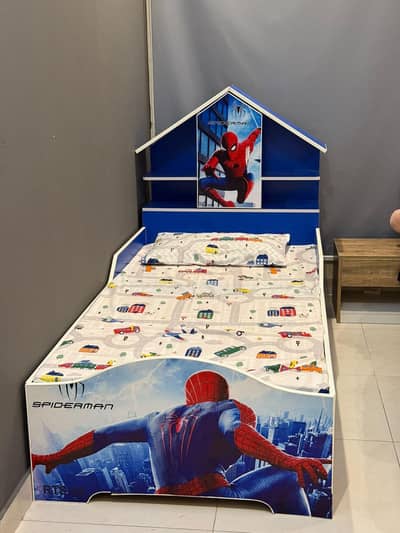 Spiderman kids bed & study table