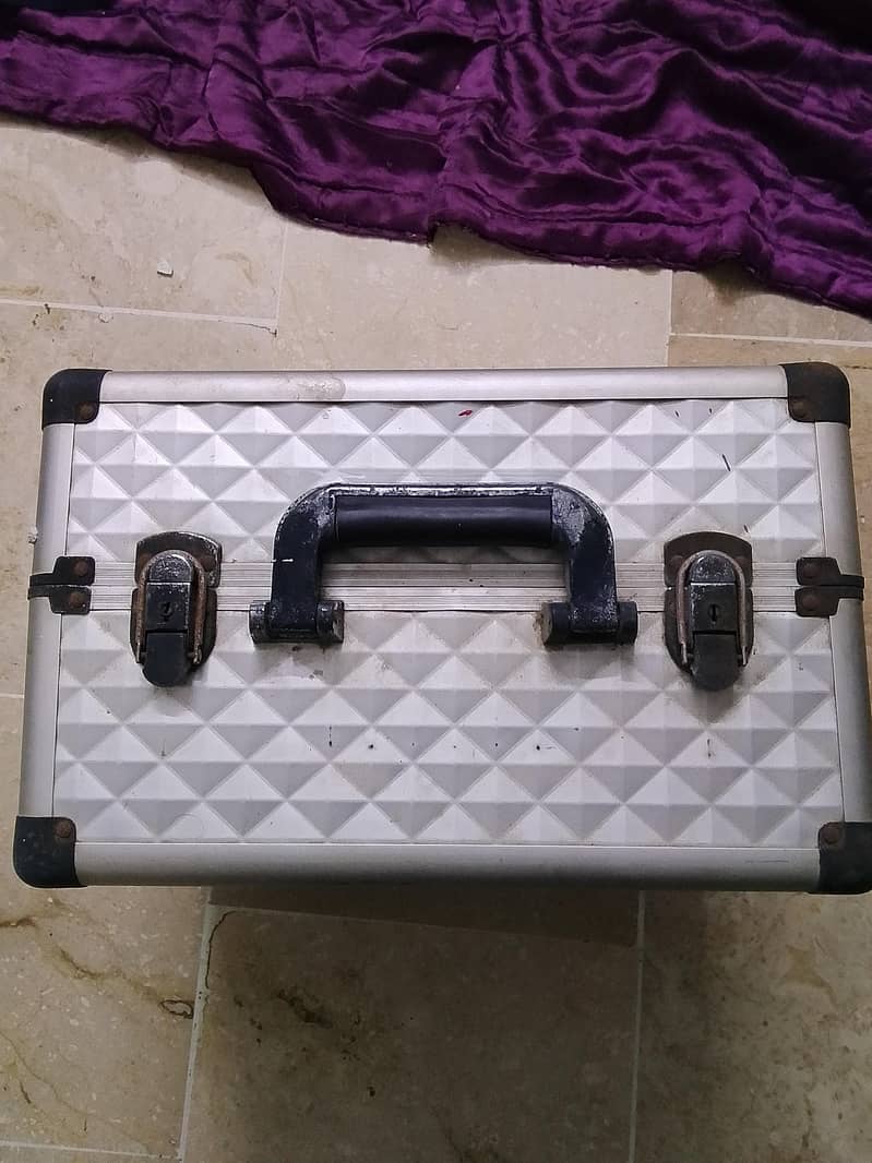 makeup box 0