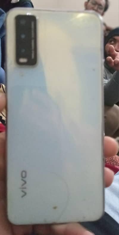 vivio y 20 4 64 calna ma thek haaa cemra normal haa