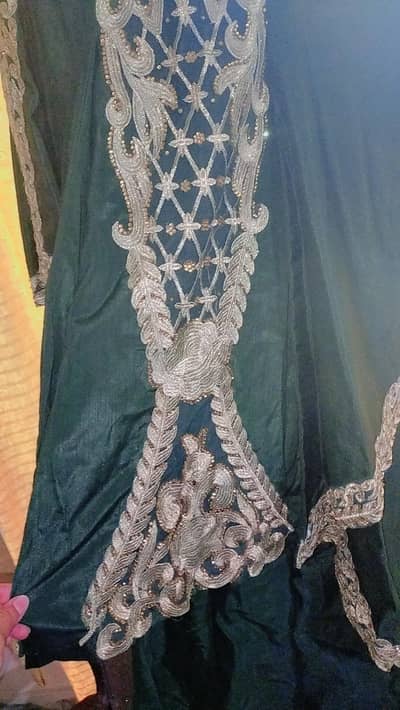 cell/03009396099 brand new maxi botel green only 1 time used