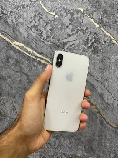 Apple iPhone XS – PTA Approved – 256GB – 10/10 Condition