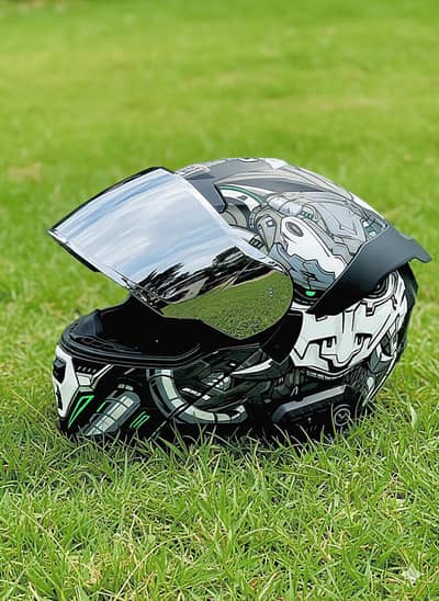 Jhikai Helmet (brand new)