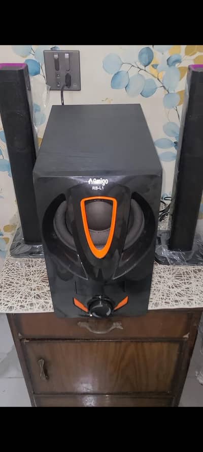Amigo RB -L1 woofer and speakers