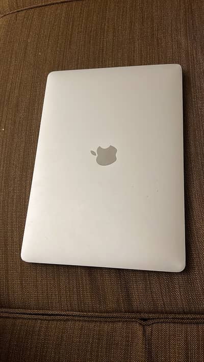 Macbook Pro 2017 - 13 inch for sale