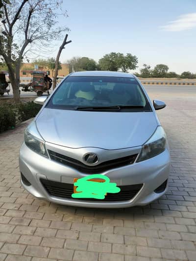 car for sale vitz 2017