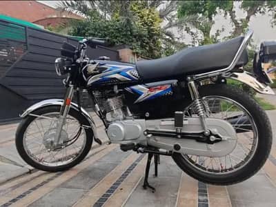 honda 125 bohat Kam use hoia ha