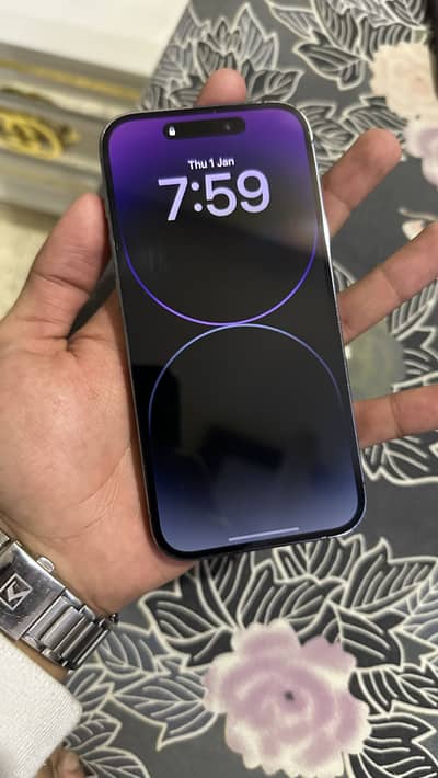 iPhone 14 Pro factory unlock