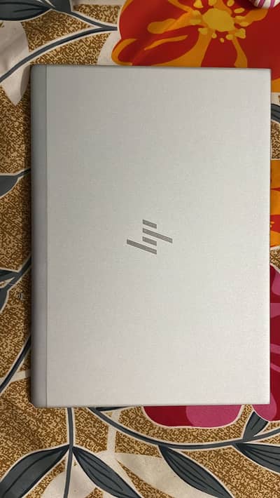 HP RYZEN 3700U PRO 8TH GENERATION