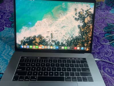MacBook pro 2019 15 inch