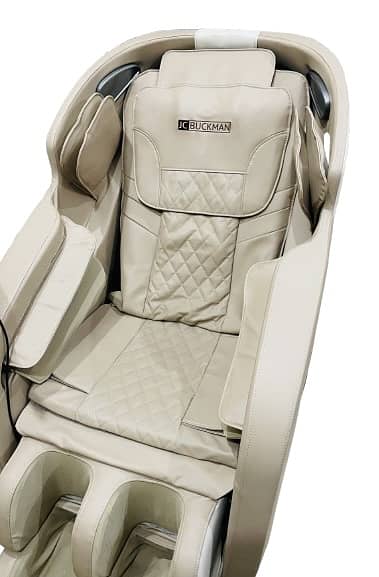 Luxury US Massage Chair | One Month Used | Like New Condition