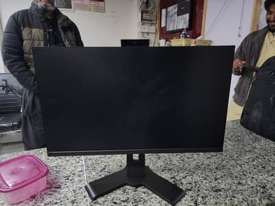 dell 24 inch boder less  with camra and speaker