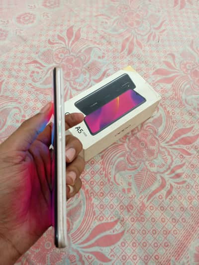Oppo A5 2020  in Good condition no any single fault  4/128