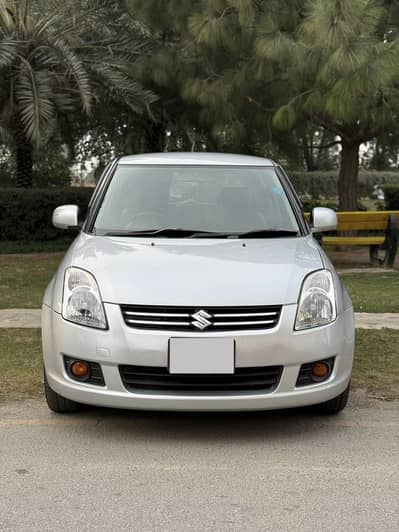 SUZUKI SWIFT 2017 1.3 DLX NAVIGATION Genuine Lahore Reg