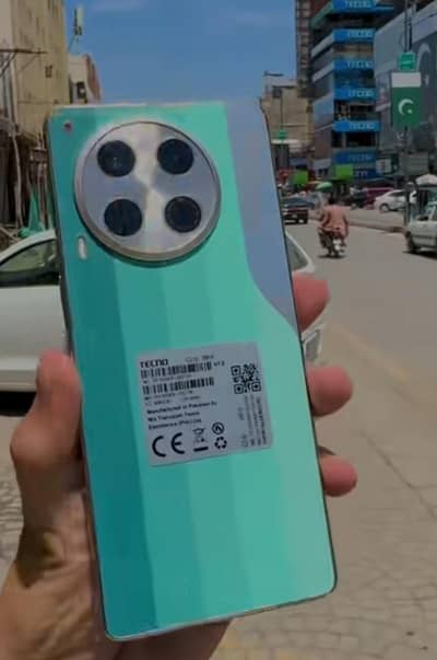 Tecno comon 20. . . . . . 8+8. . 256