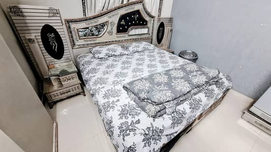 Full Bed Set (Package of 5)