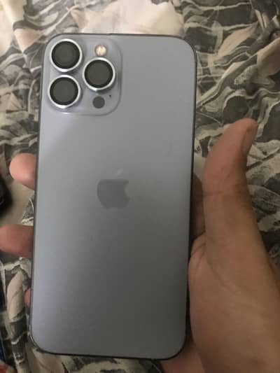 iPhone 13pro max factory unlock non pta 9/10 condition