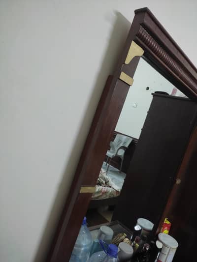 Dressing table slightly used 9/10 condition