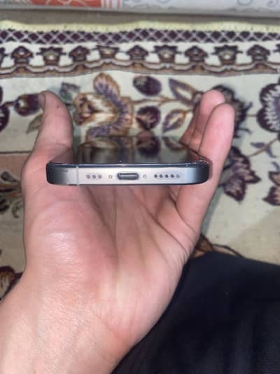 Iphone 15 Pro Non PTA (10/10) With Box