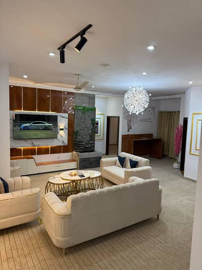 3 bed luxury furnished apartment avaibable for daily basis