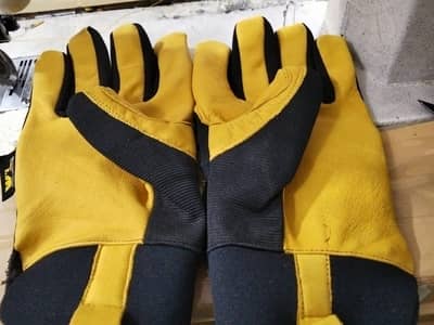 leather gloves