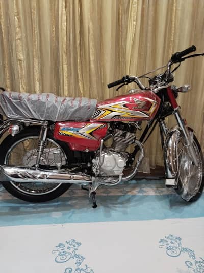 Honda CG 125 2025  brand new bike 0 meter kilometer 34