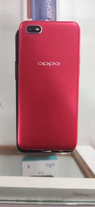 Oppo full neat phone . read description