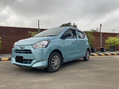 Mira +92 370 8411696