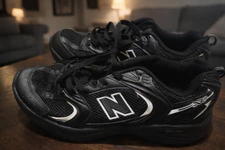 shoes/ jogger shoes / new shoes / new balance shoes