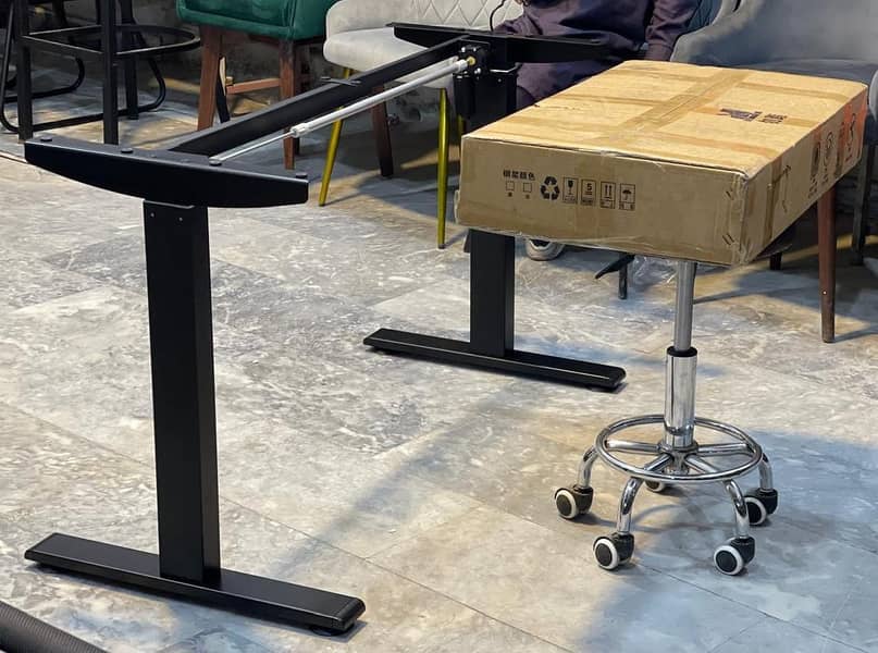 standing desk, electric adjustable table, height adjustable table, 17