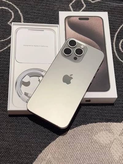iPhone 15 Pro Max | Titanium Silver | Like New