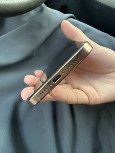 2.63 lac Iphone 16 pro max non pta 256gb