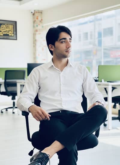 Job needed at Karachi