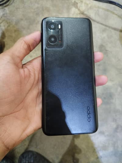 oppo A76 with box charger