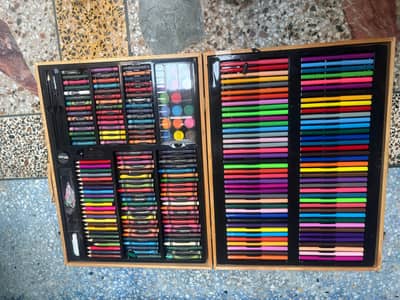 Wooden Coloring Kit