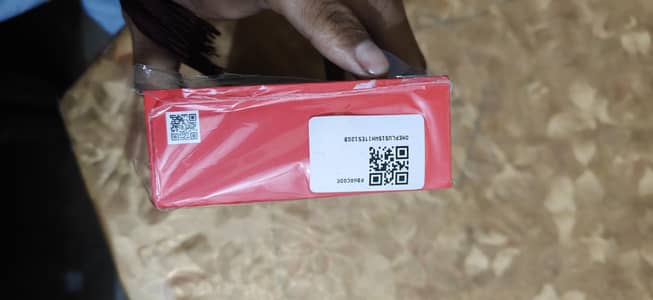 oneplus 15 UK varient 16gb 512gb 8elite gen5 white colour