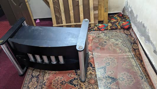 executive study table with Thick glass