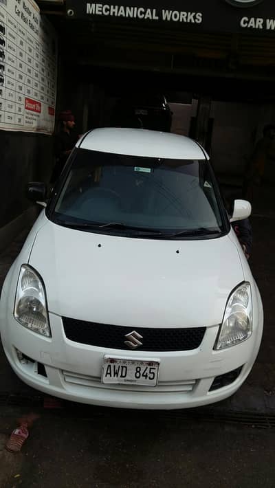 Suzuki Swift 2011  Auto for  Sale