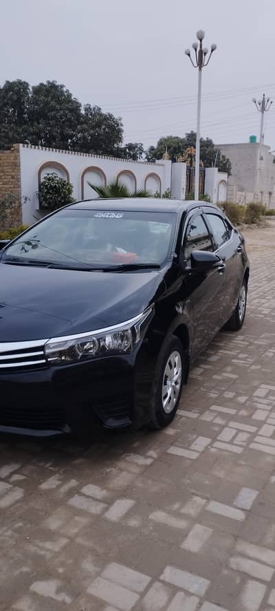 Toyota Corolla gli  Dera Ghazi Khan