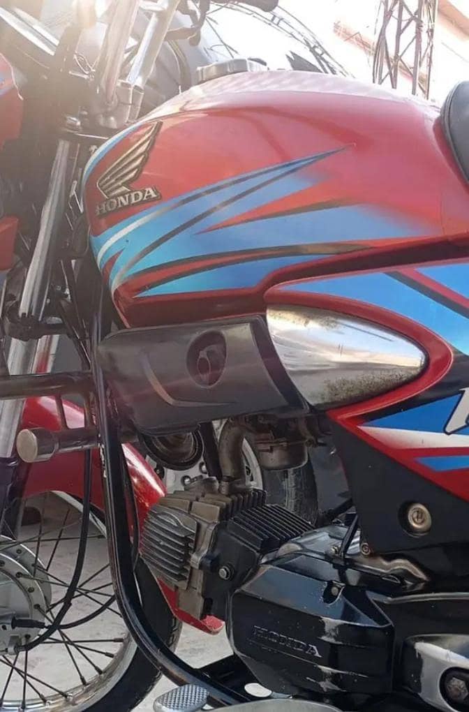 ہنڈاپرائیڈربالکل اصلی حالت میں 1