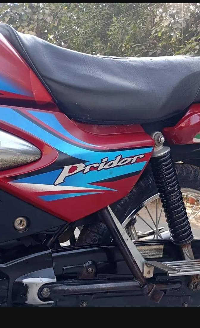 ہنڈاپرائیڈربالکل اصلی حالت میں 2