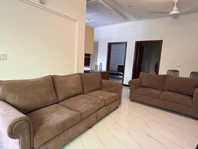 5 seater INTERWOOD sofa set for sale