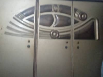 3 door wardrobe/almari