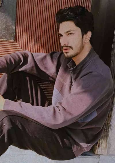 Qamraan Ayub