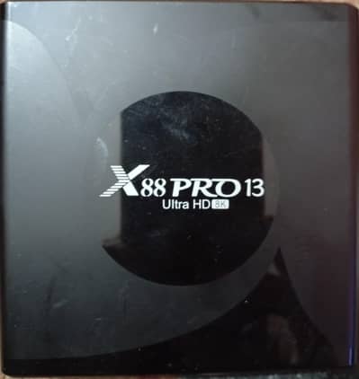 X88 Pro 13 UHD 8K Android Box