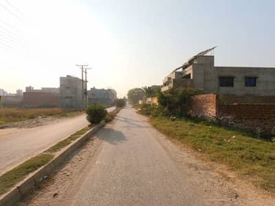 Ready To Buy A Corner Commercial Plot 2 Marla In Lahore